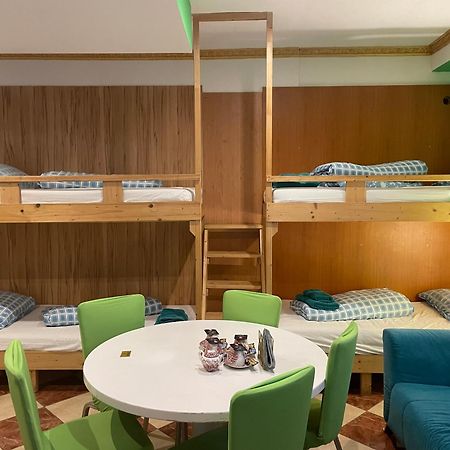 Hostel Viktoria Wiedeń Zewnętrze zdjęcie