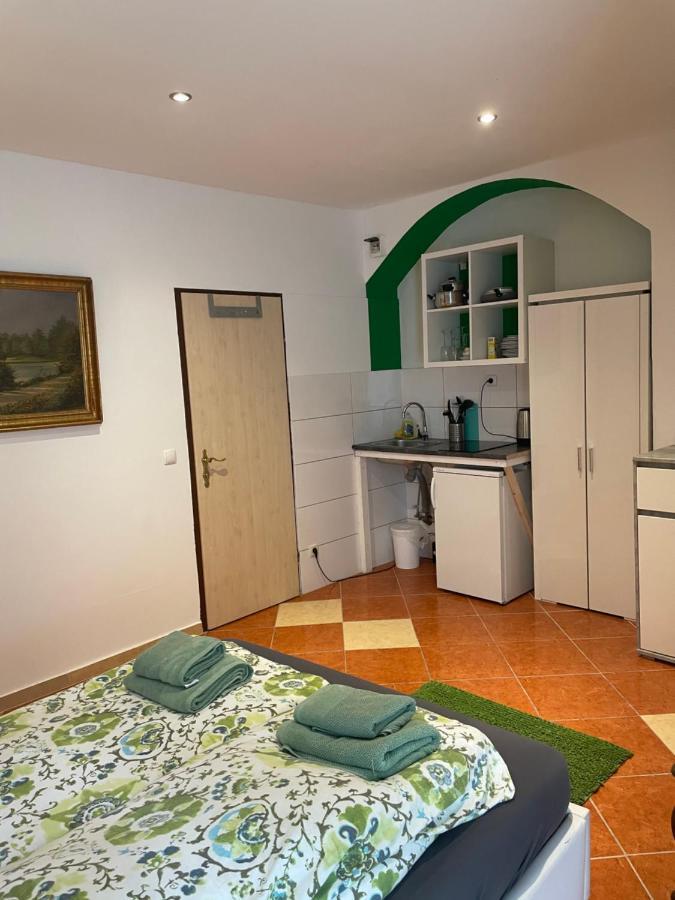 Hostel Viktoria Wiedeń Zewnętrze zdjęcie