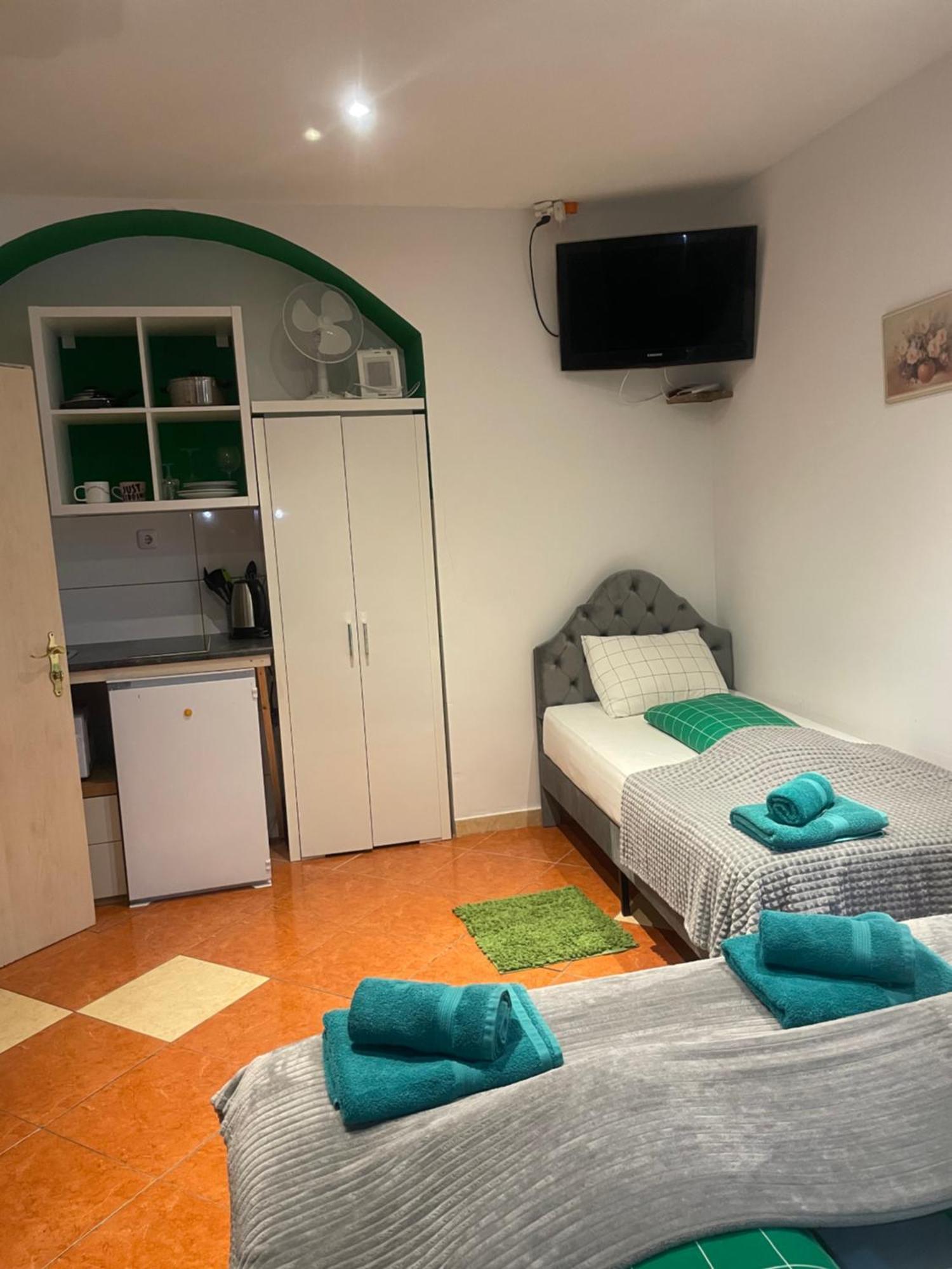 Hostel Viktoria Wiedeń Zewnętrze zdjęcie