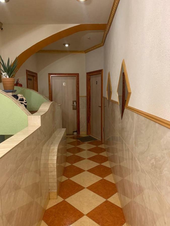 Hostel Viktoria Wiedeń Zewnętrze zdjęcie